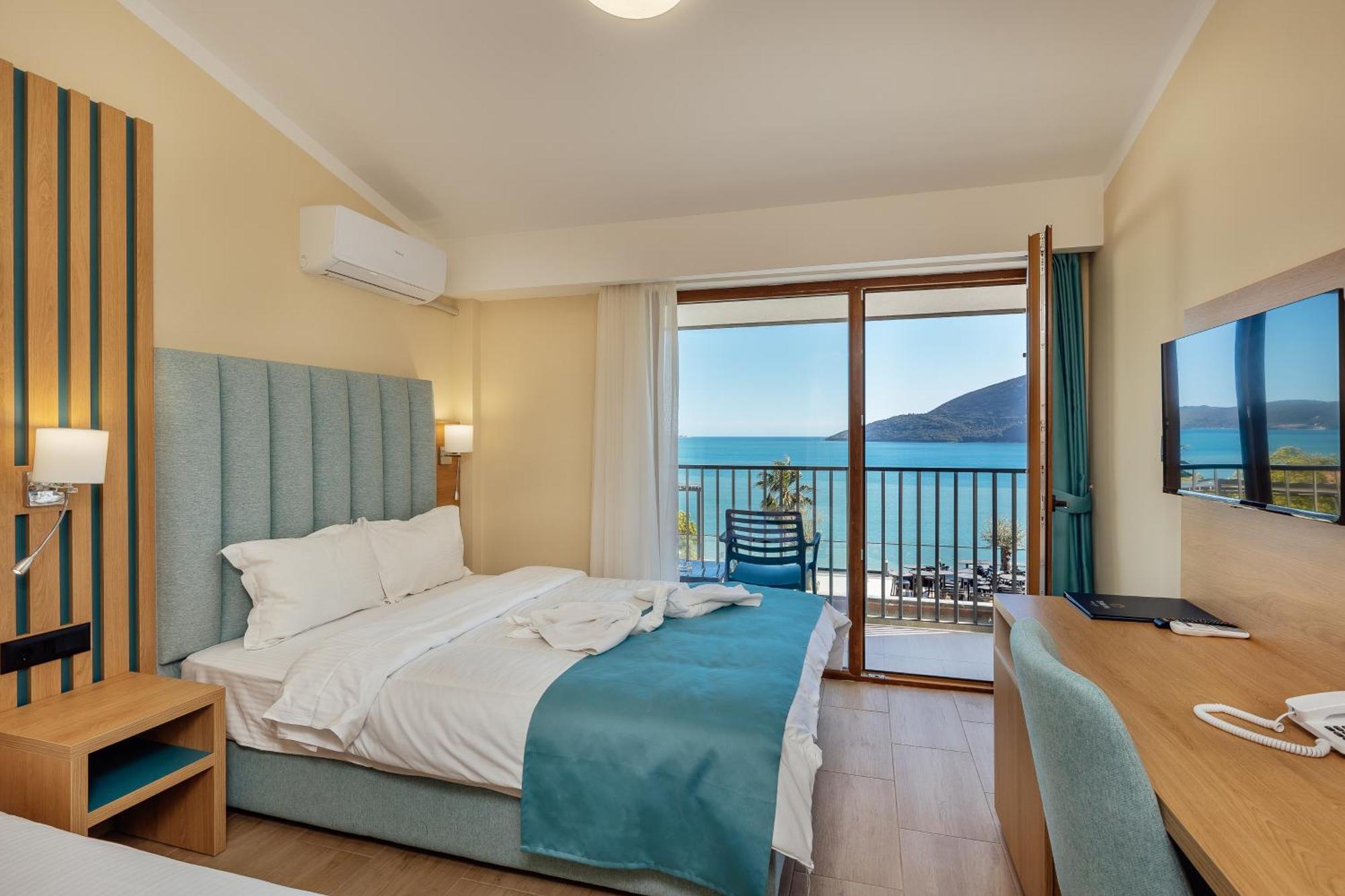 Hotel Talia Topla Extérieur photo